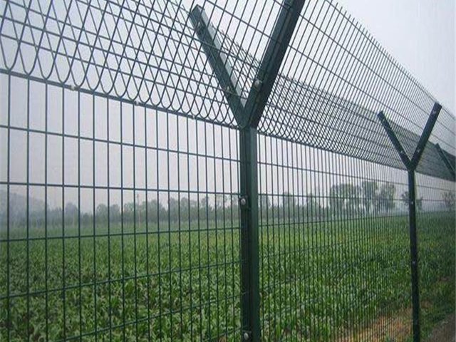 机场护栏网